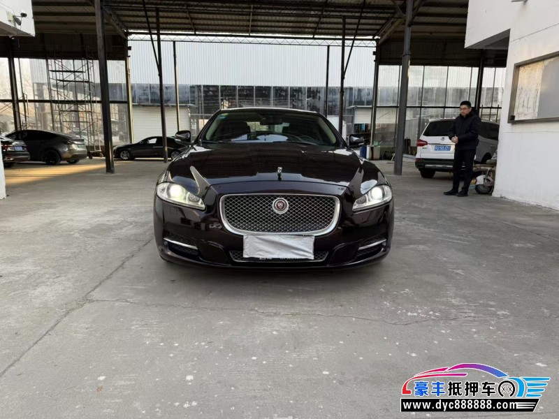 15年捷豹XF轿车抵押车出售