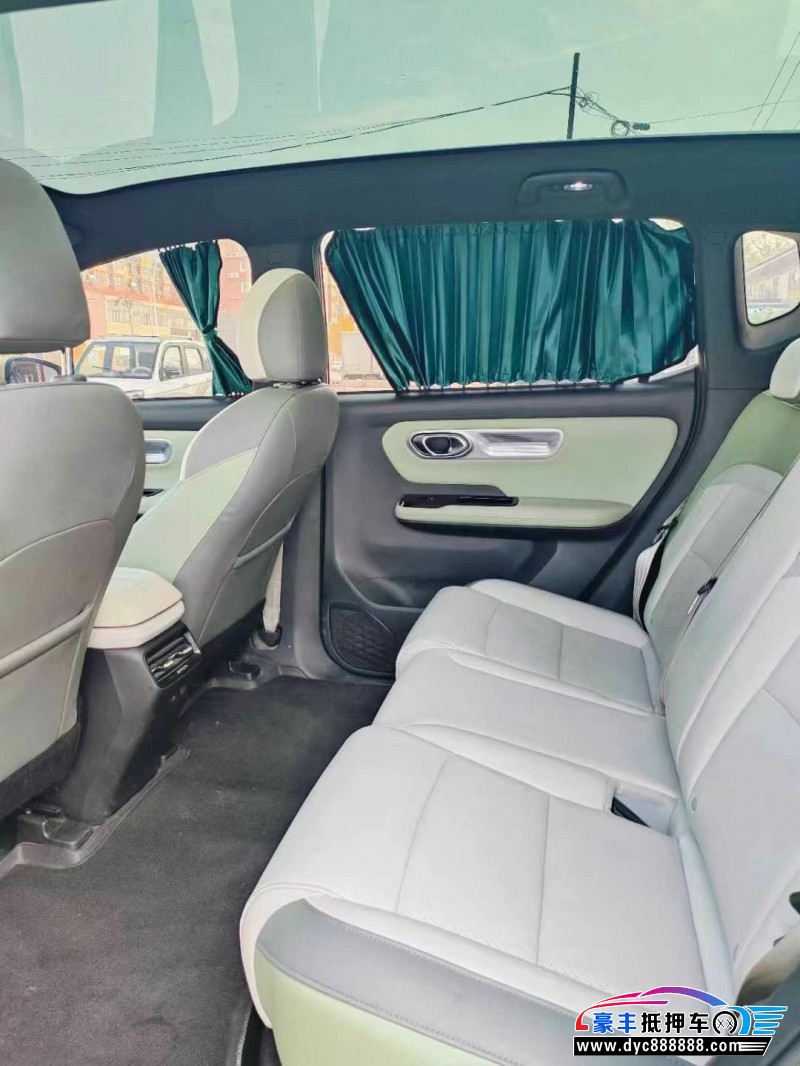 23年埃安Y70轿车抵押车出售