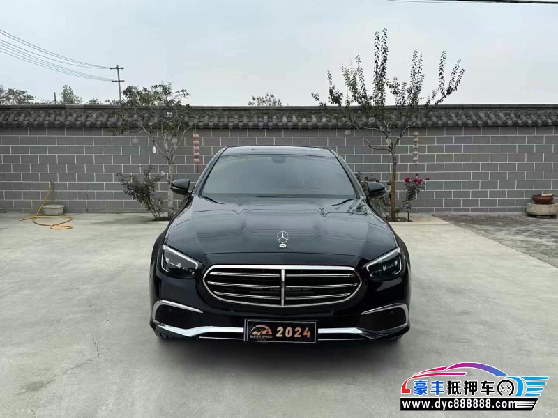 21年奔驰E轿车抵押车出售