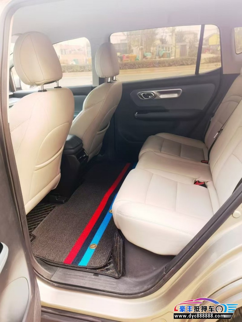 24年埃安Y70轿车抵押车出售