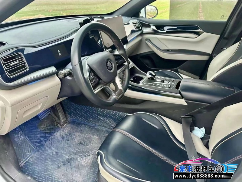 21年比亚迪秦轿车抵押车出售