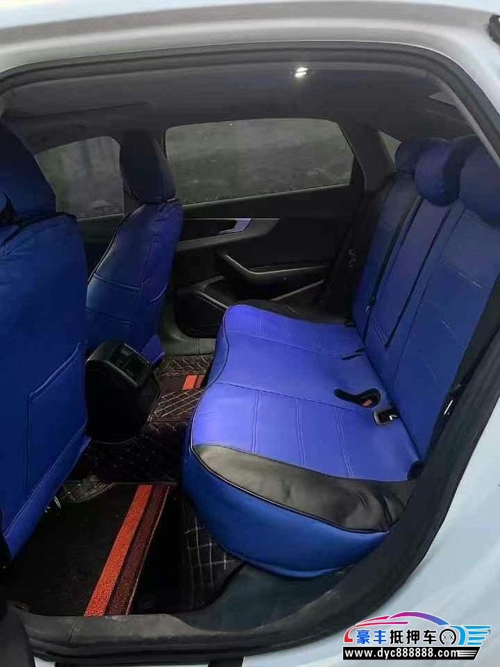 18年奥迪A4轿车抵押车出售