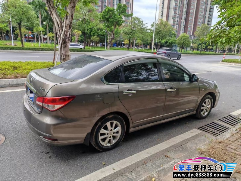 18年日产轩逸轿车抵押车出售