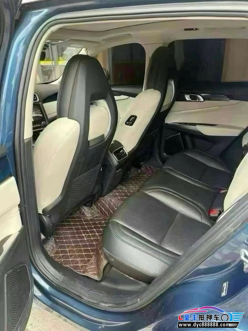 21年领克01轿车抵押车出售