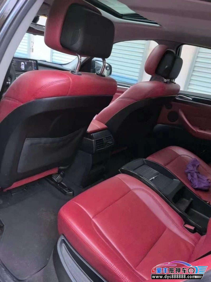 12年宝马X6轿车抵押车出售