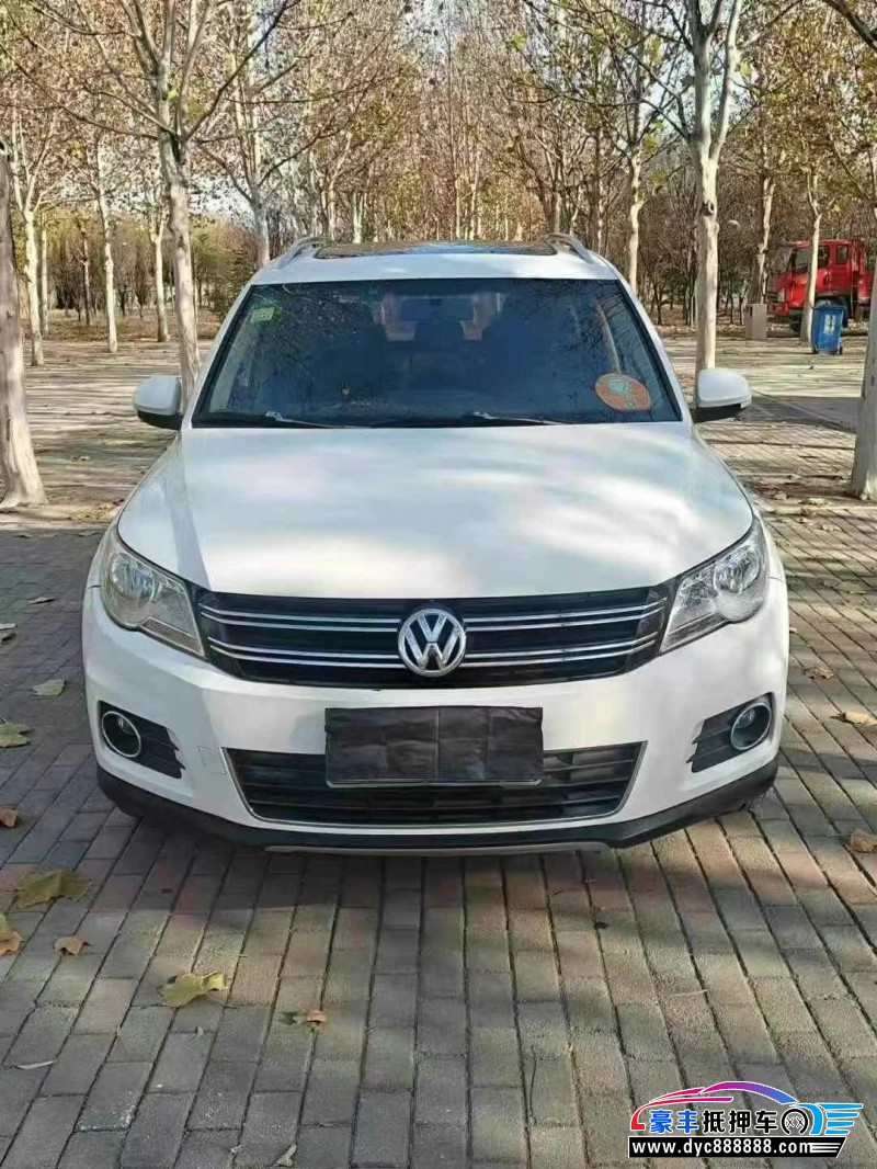 12年大众途观轿车抵押车出售