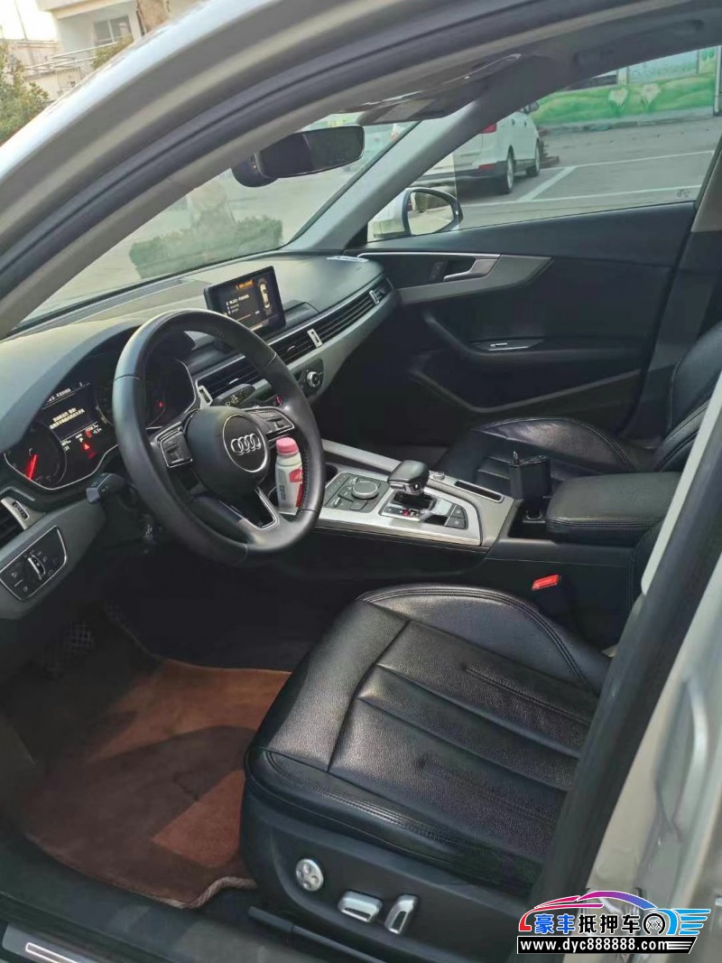 18年奥迪A4L轿车抵押车出售