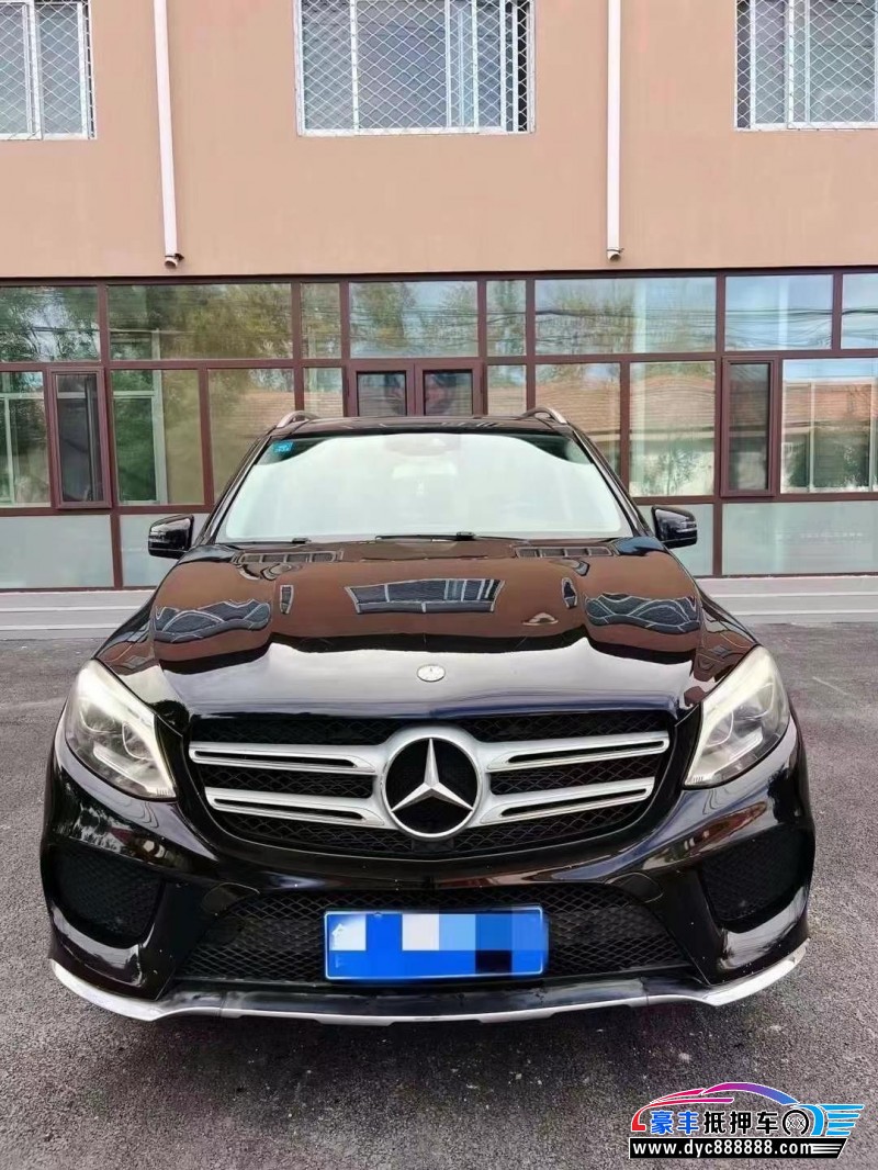 16年奔驰GLE轿车抵押车出售