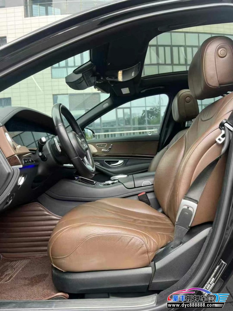 18年奔驰S轿车抵押车出售