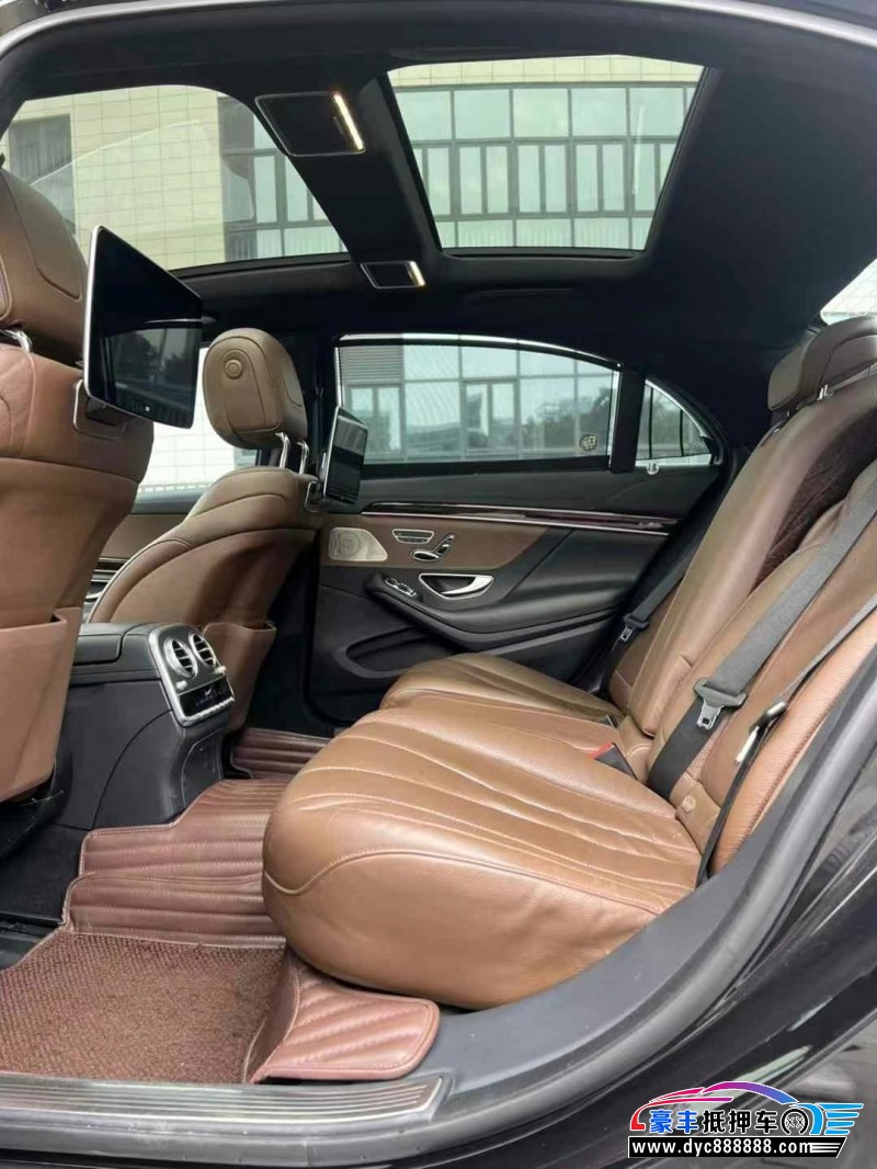 18年奔驰S轿车抵押车出售