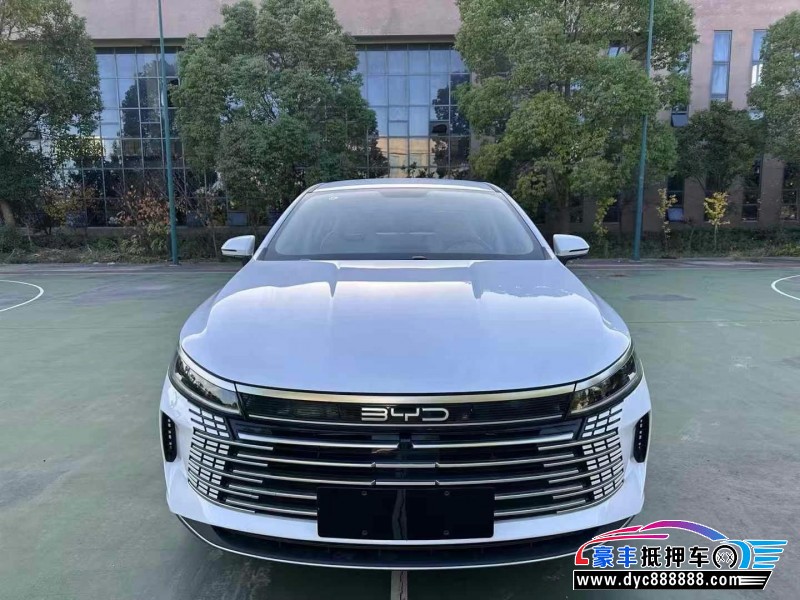 24年比亚迪驱逐舰轿车抵押车出售