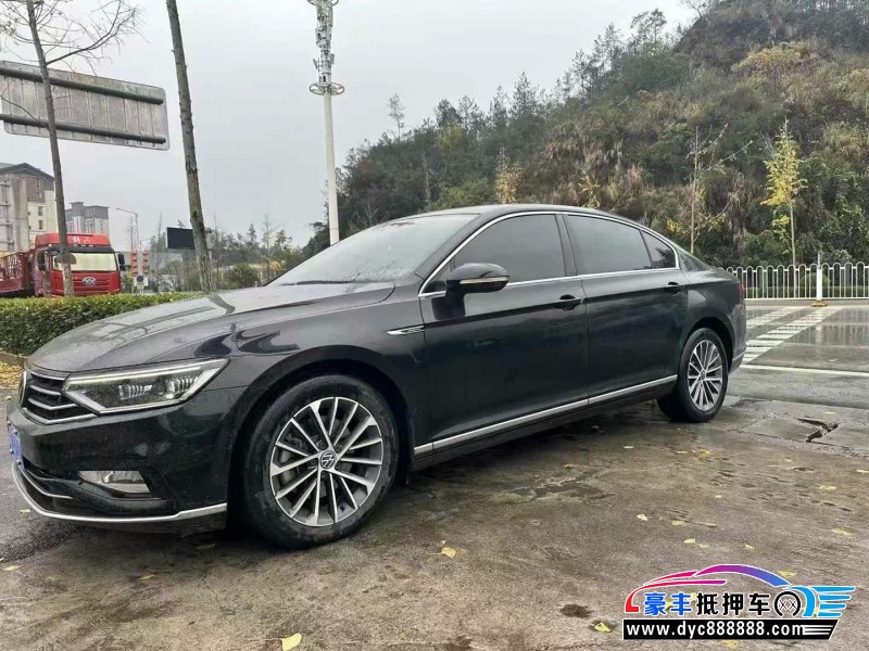 20年大众迈腾轿车抵押车出售