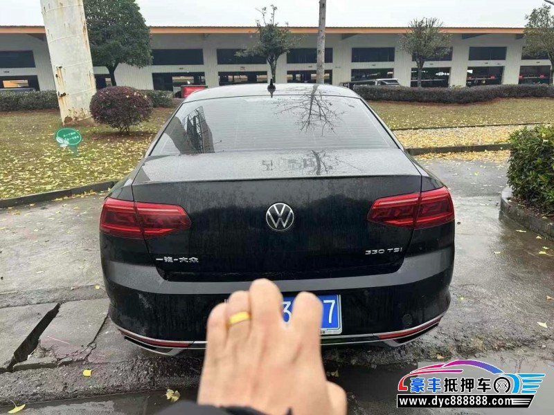 20年大众迈腾轿车抵押车出售