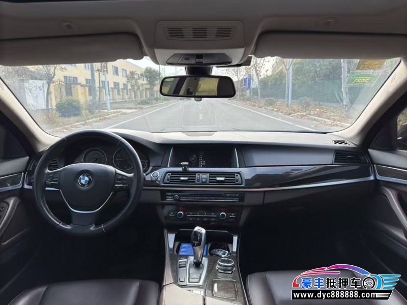 15年宝马5系轿车抵押车出售