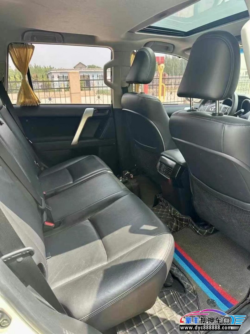 17年丰田普拉多（霸道）轿车抵押车出售