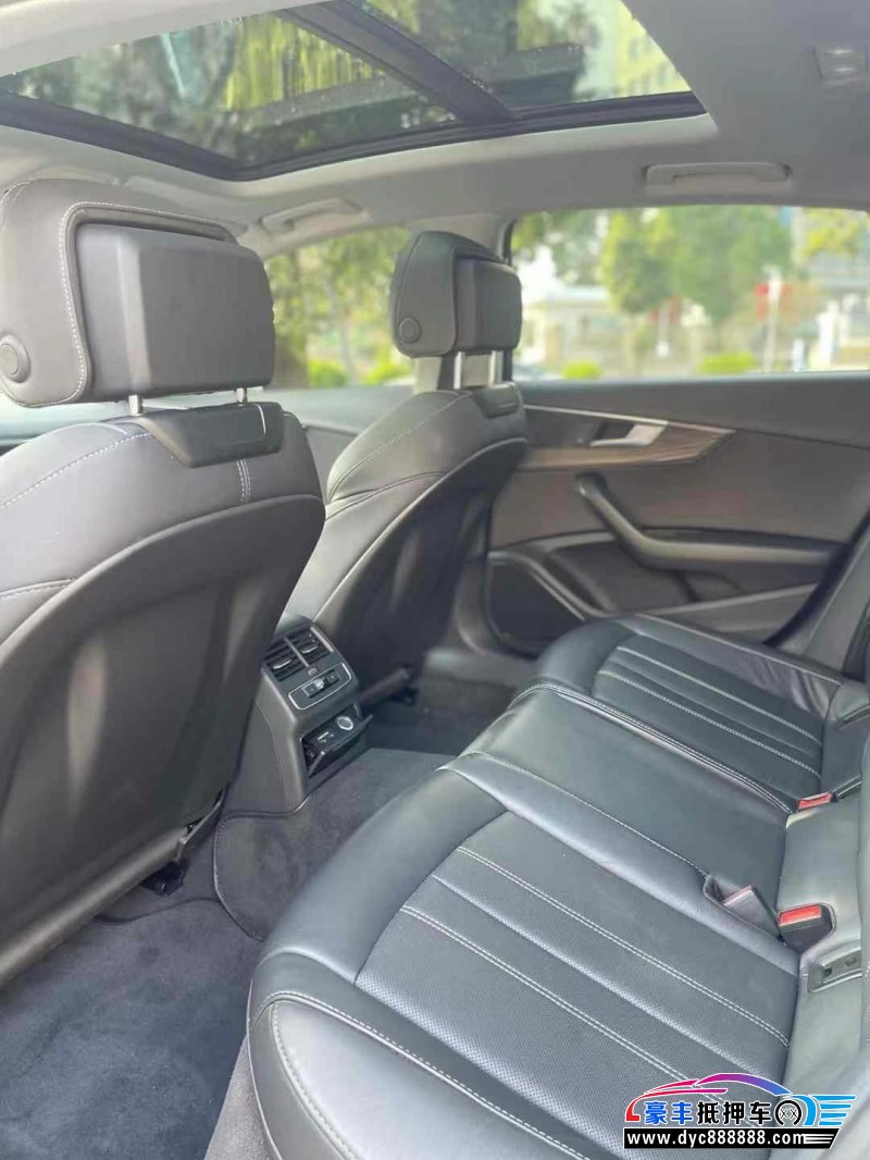 22年奥迪A4L轿车抵押车出售