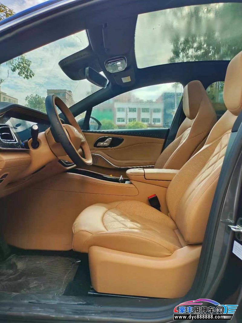 24年非凡R7轿车抵押车出售