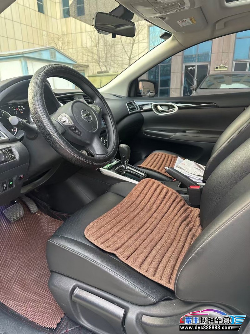 22年日产轩逸轿车抵押车出售