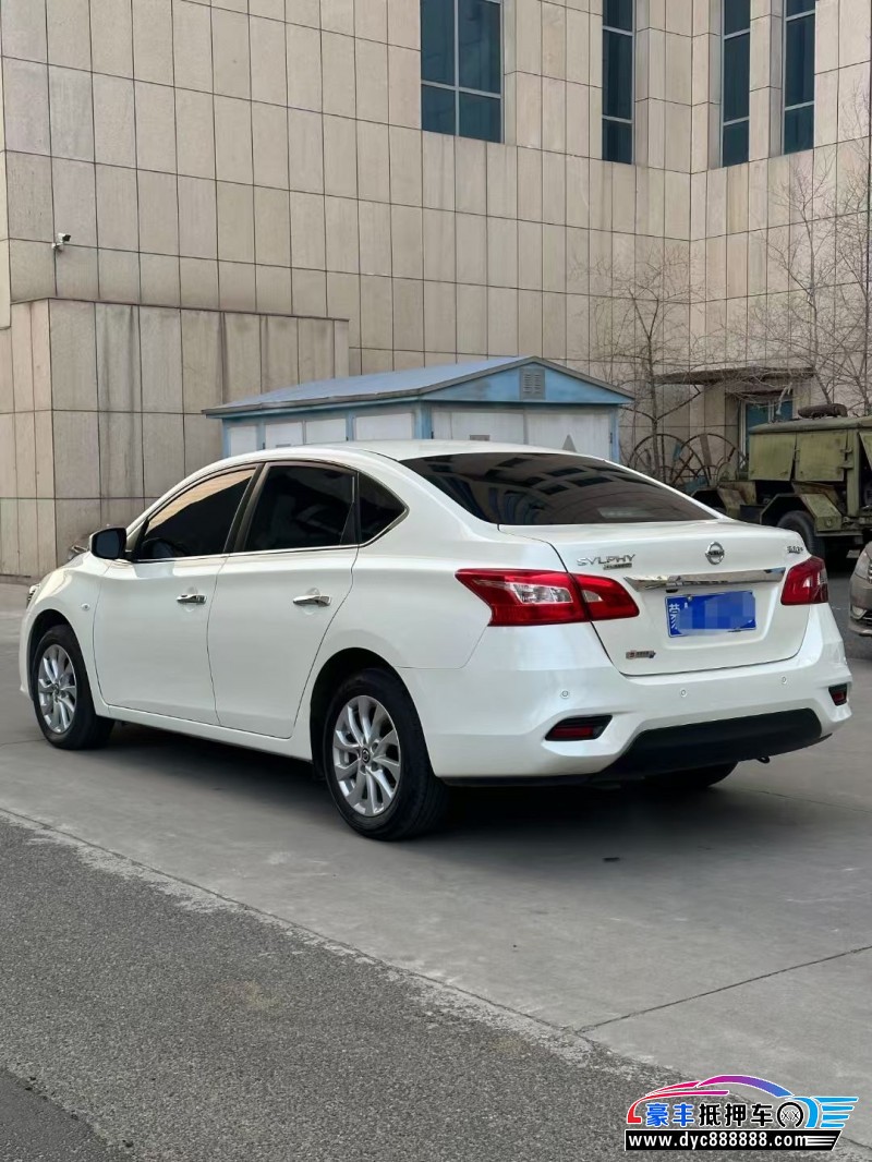 22年日产轩逸轿车抵押车出售