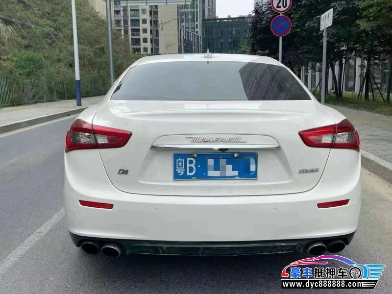 15年玛莎拉蒂Ghibli轿车抵押车出售