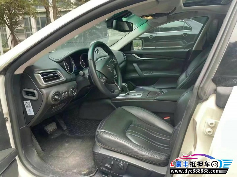 15年玛莎拉蒂Ghibli轿车抵押车出售