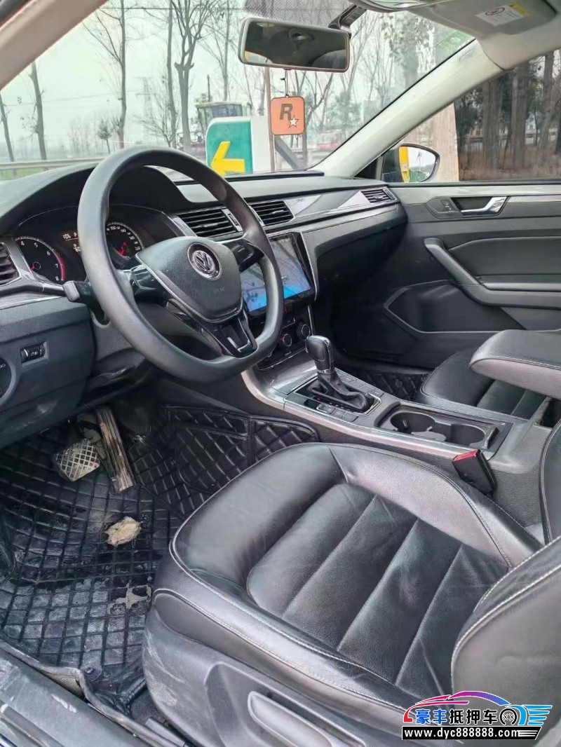 17年大众帕萨特轿车抵押车出售