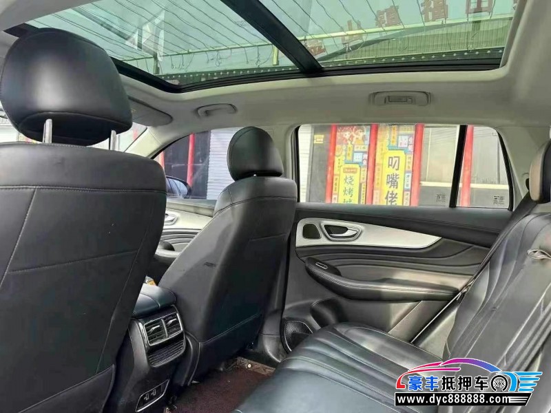 20年荣威RX5轿车抵押车出售