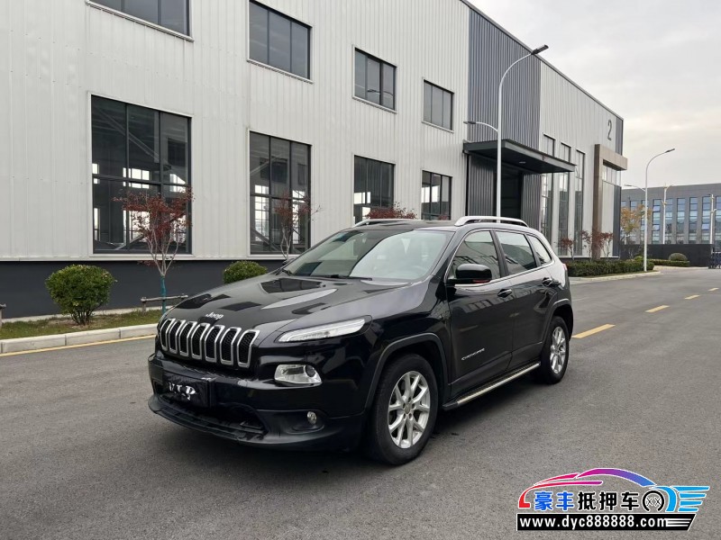 17年Jeep自由光SUV抵押车出售