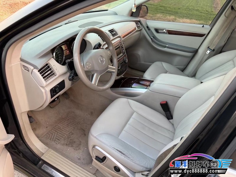 09年奔驰R轿车抵押车出售