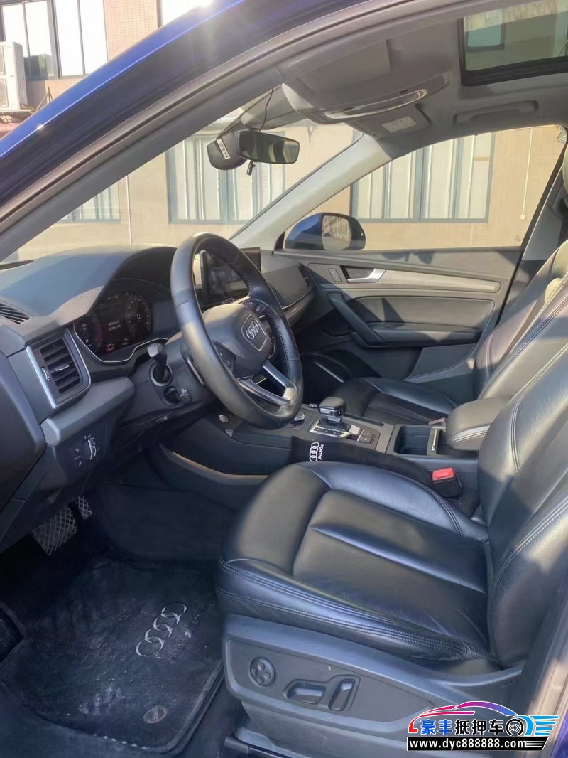 19年奥迪Q5轿车抵押车出售