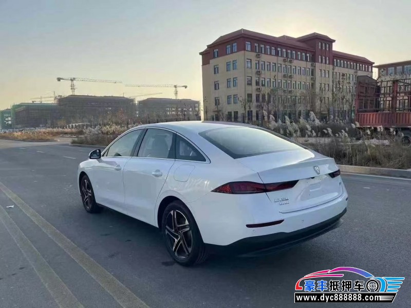 24年荣威D7轿车抵押车出售