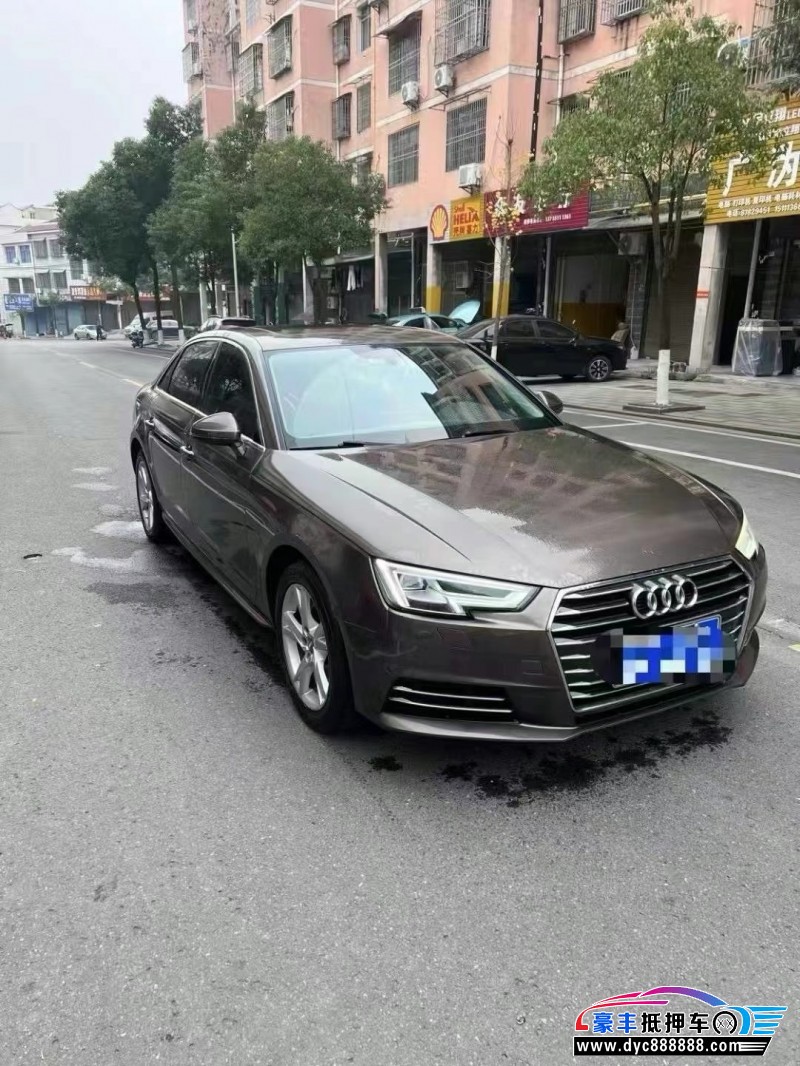18年奥迪A4L轿车抵押车出售