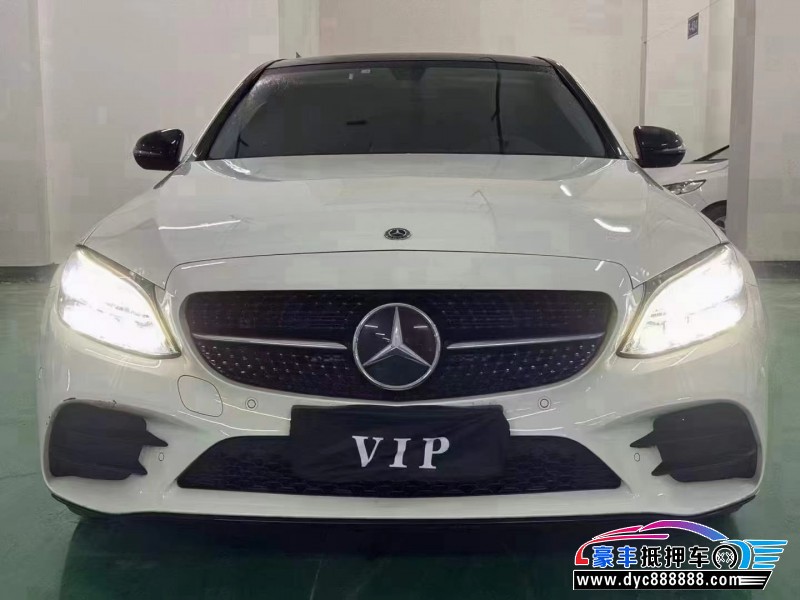 21年奔驰C轿车抵押车出售