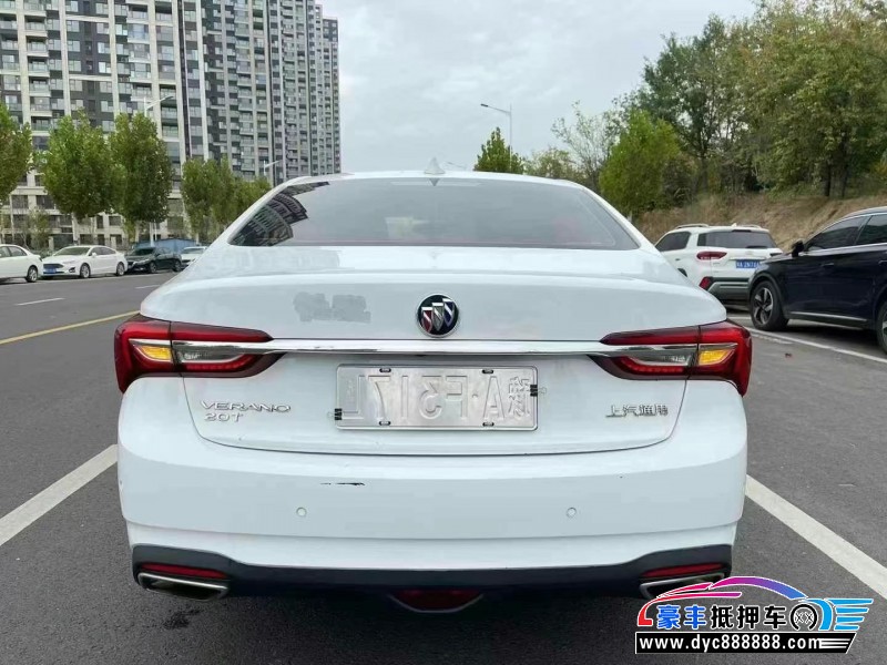 20年别克威朗轿车抵押车出售