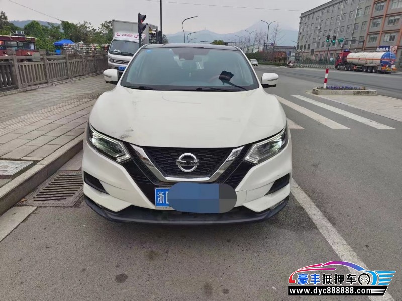 19年日产逍客轿车抵押车出售
