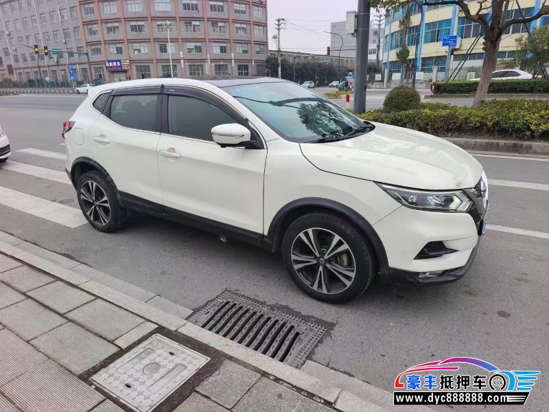 19年日产逍客轿车抵押车出售