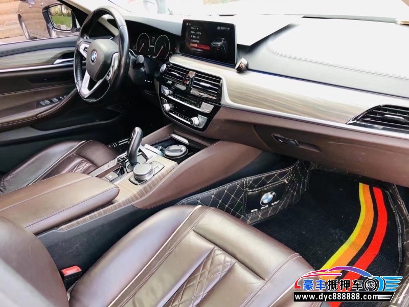 19年宝马5系轿车抵押车出售