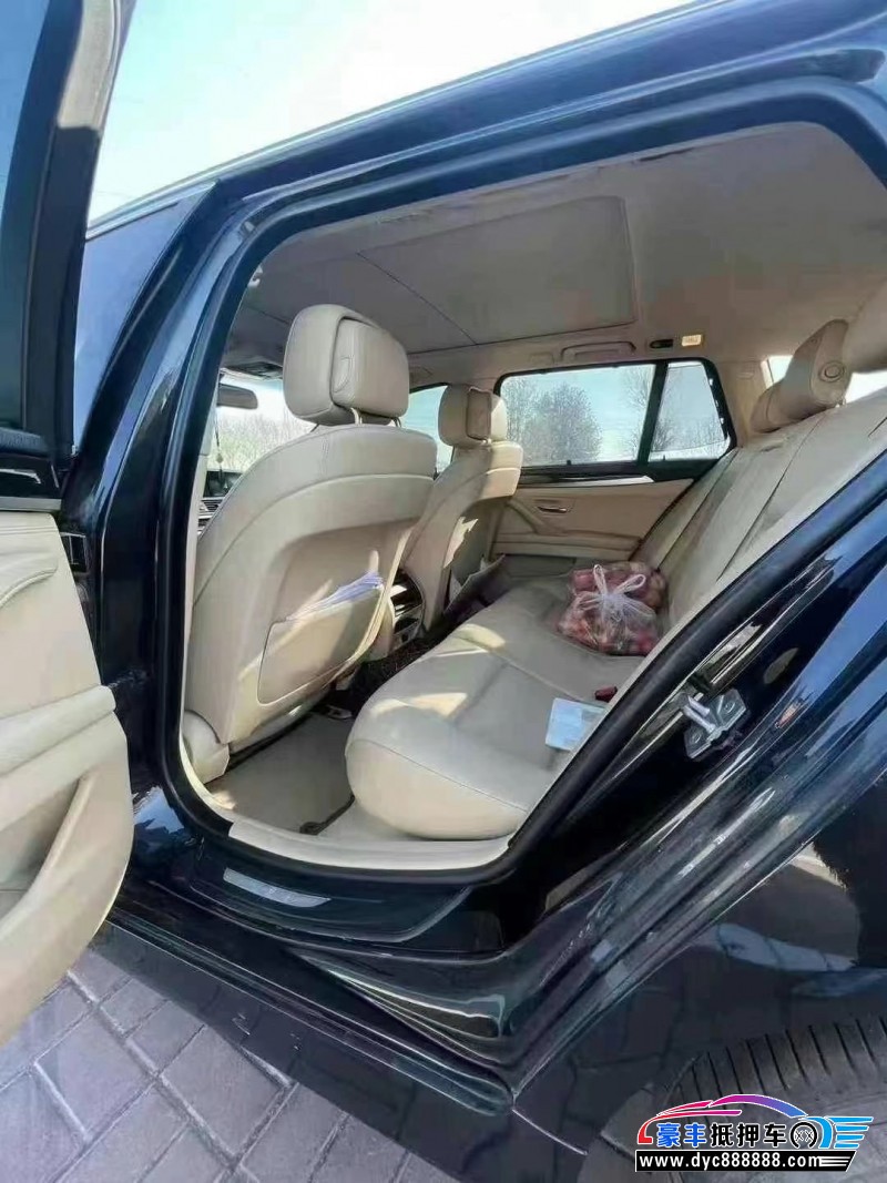 15年宝马5系轿车抵押车出售