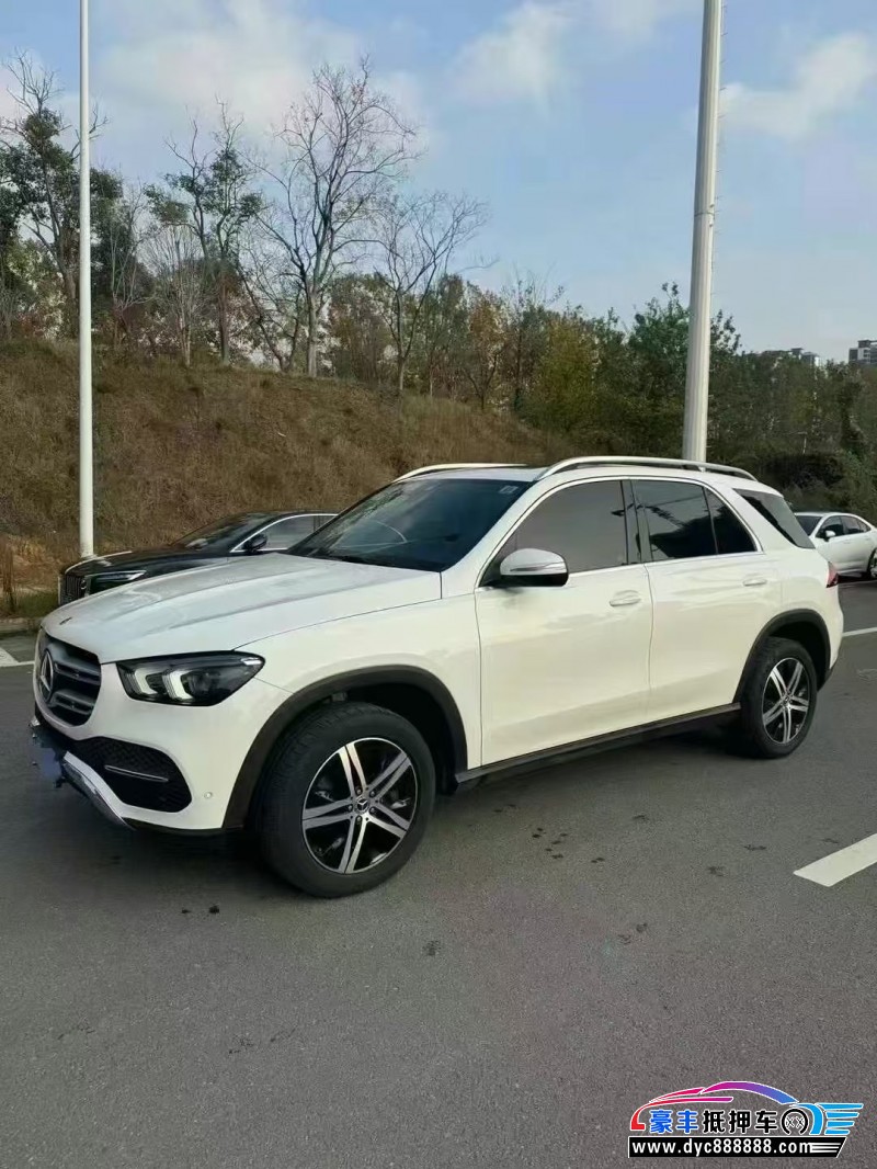 21年奔驰GLE轿车抵押车出售