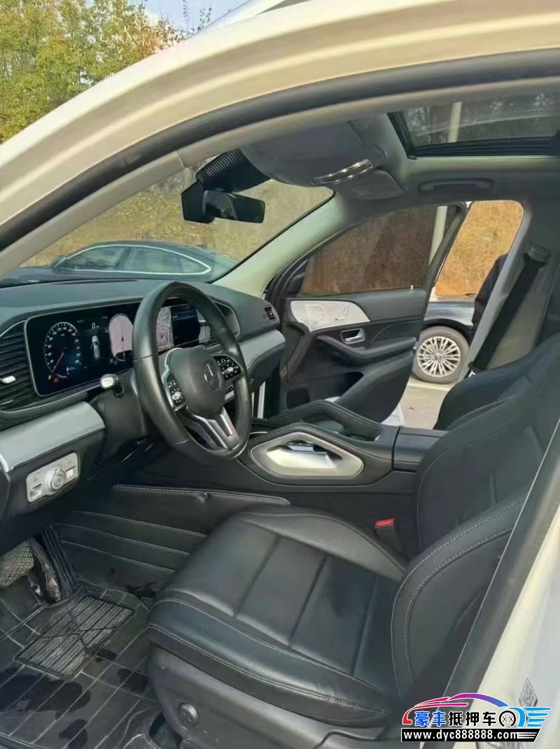 21年奔驰GLE轿车抵押车出售