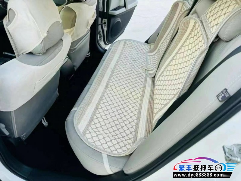 14年马自达睿翼轿车抵押车出售