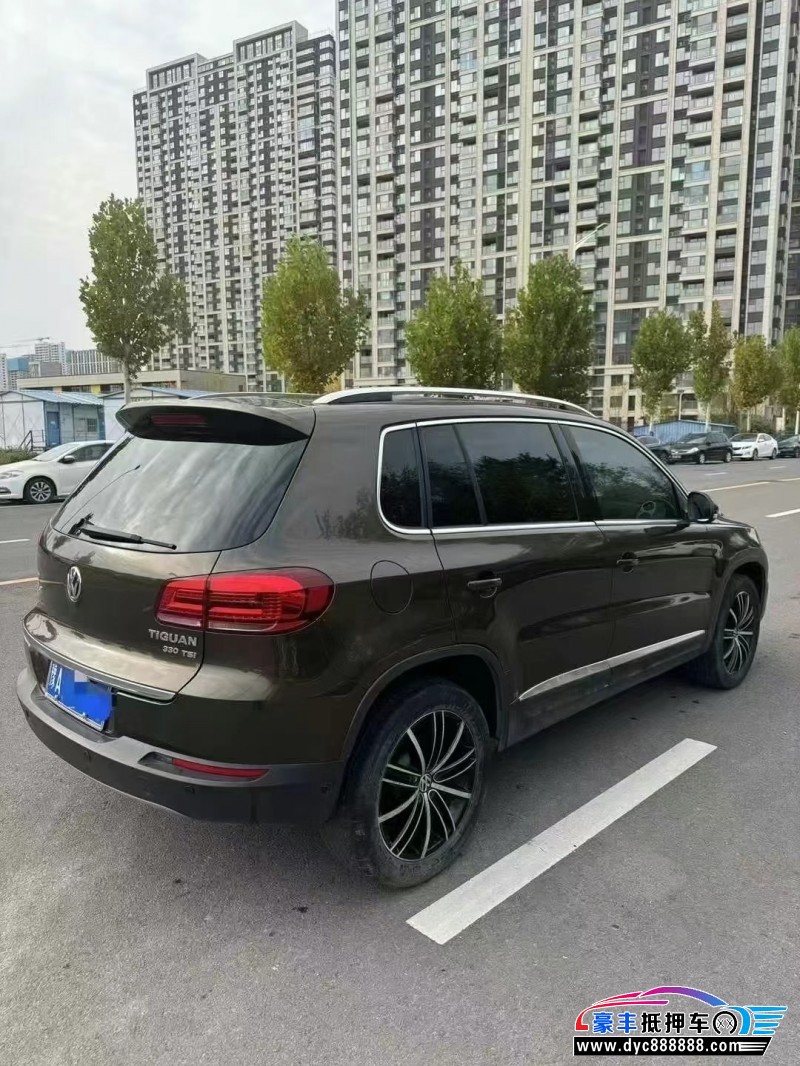 16年大众途观轿车抵押车出售