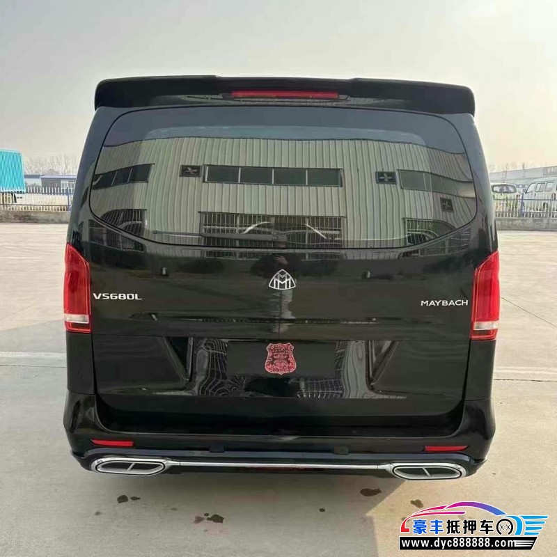 22年奔驰威霆轿车抵押车出售