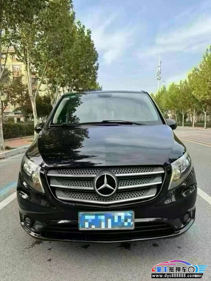 19年奔驰威霆轿车抵押车出售