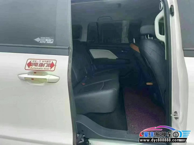 22年奔腾奔腾NAT轿车抵押车出售