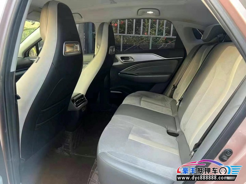 22年埃安魅S580轿车抵押车出售