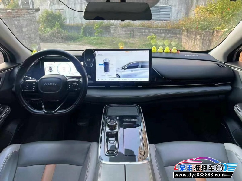 22年埃安魅S580轿车抵押车出售