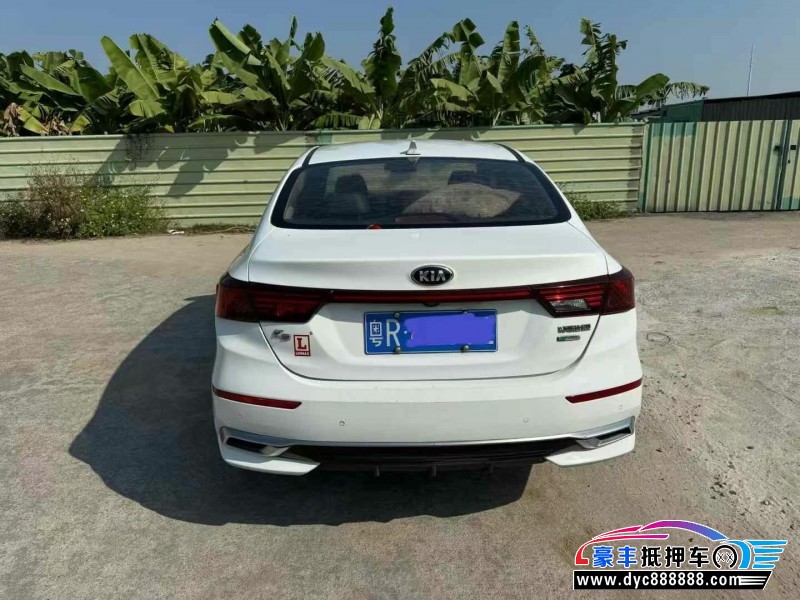 20年起亚K3轿车抵押车出售