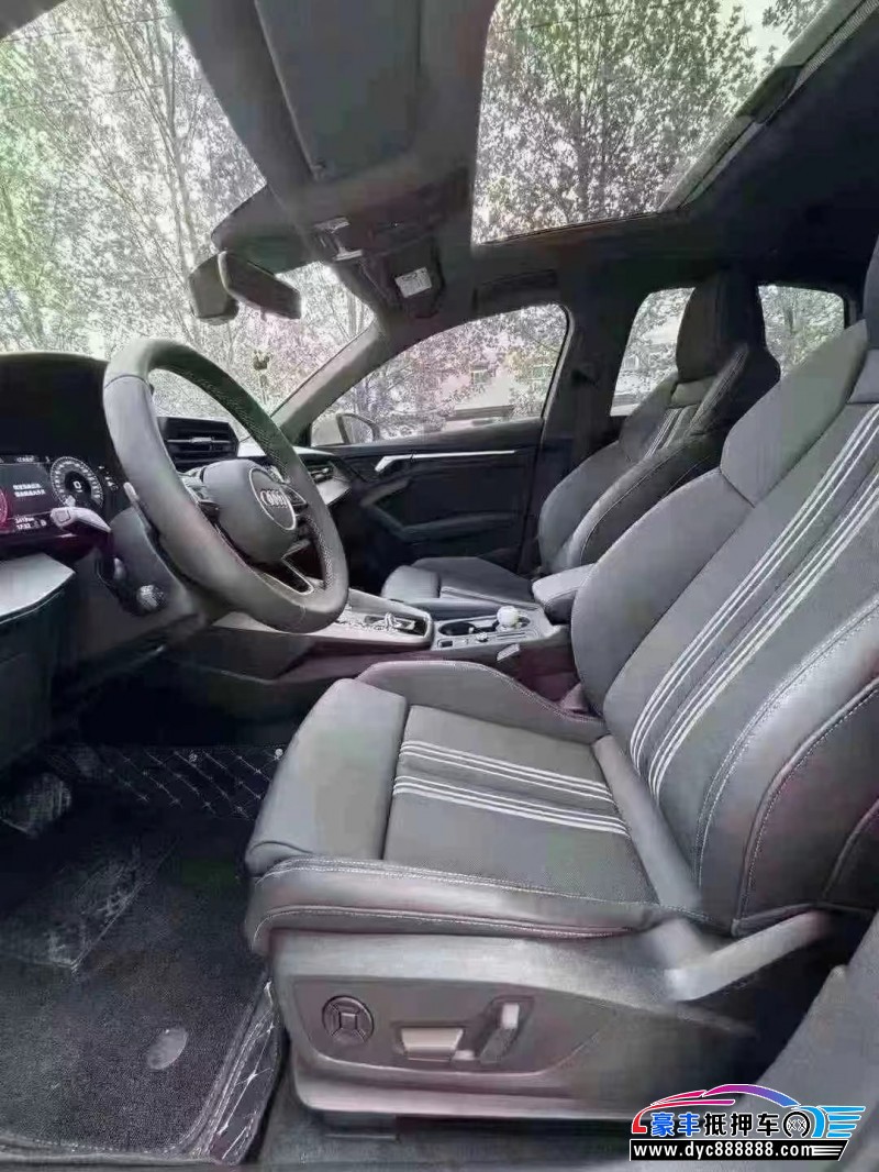 23年奥迪A3轿车抵押车出售