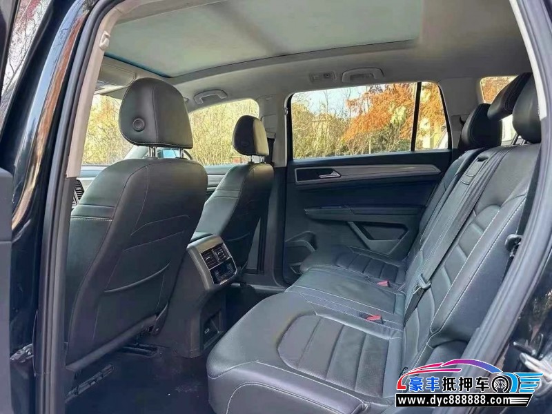 22年大众途昂轿车抵押车出售